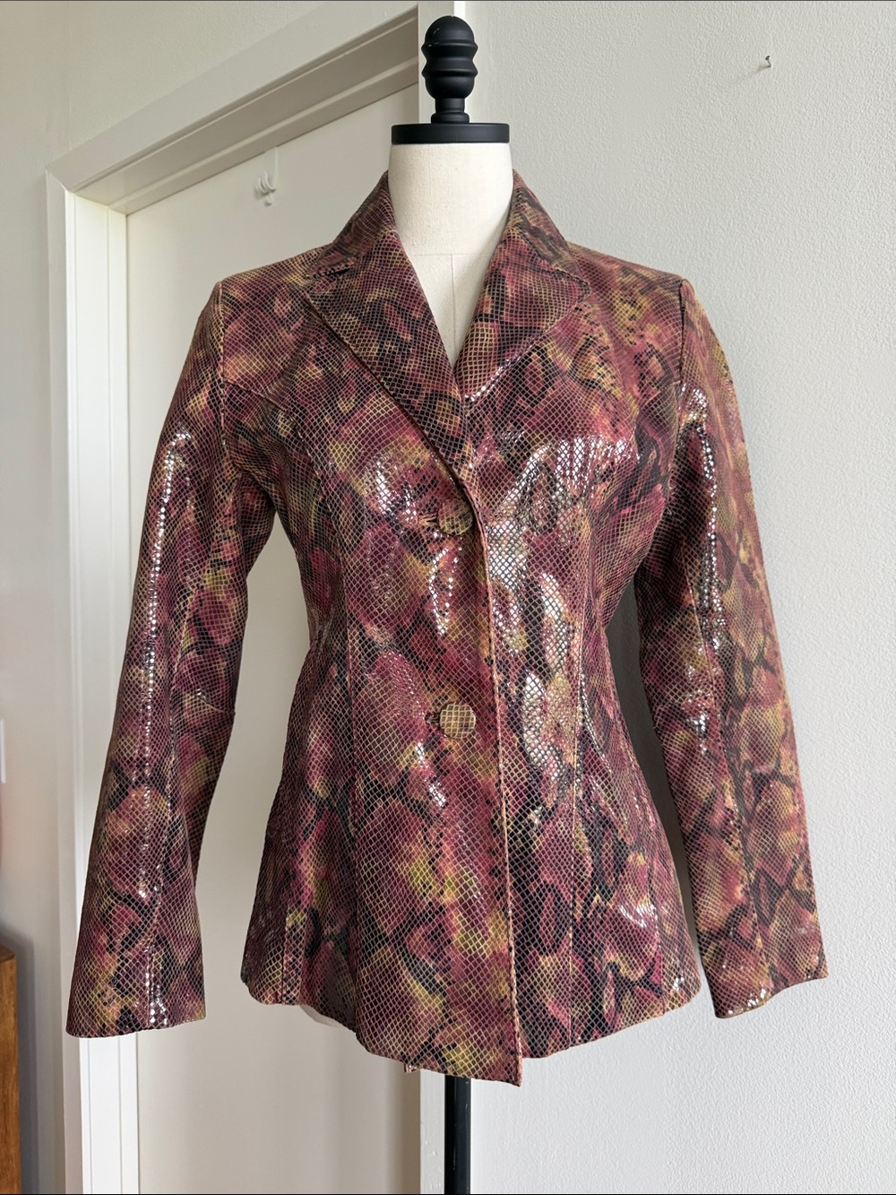 PELLE STUDIO Pink Snakeskin-Print Laminate Suede Blazer
